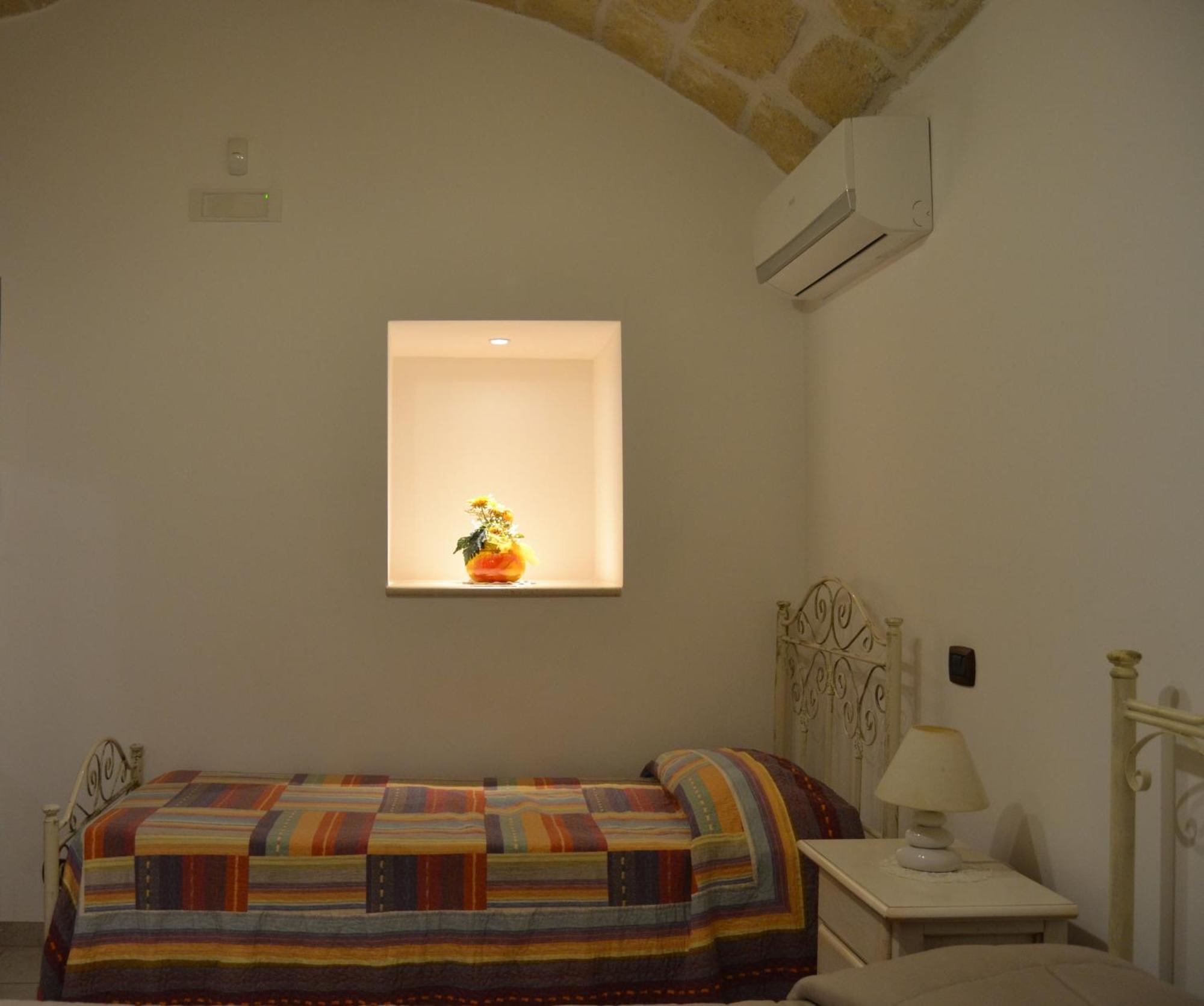 Al Borgo Antico Ristorante E B&B Crispiano Luaran gambar