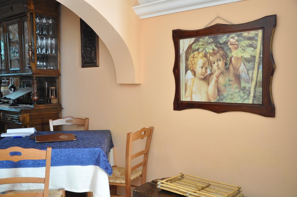 Al Borgo Antico Ristorante E B&B Crispiano Luaran gambar